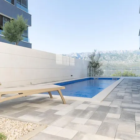 Apartmán Velebit - Luxury Steps Away From Adriatic Sea, With Private Pool And Stunning Views Vinjerac