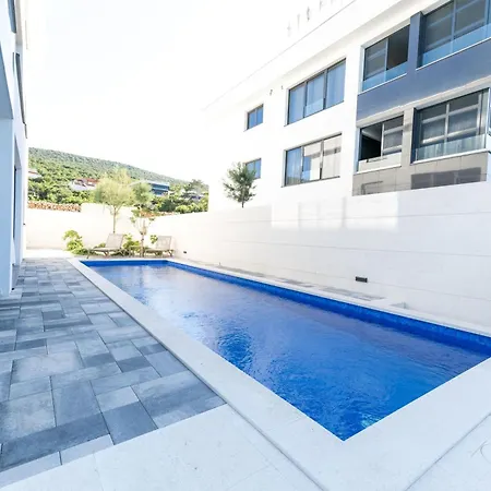Velebit - Luxury Steps Away From Adriatic Sea, With Private Pool And Stunning Views Апартаменты *