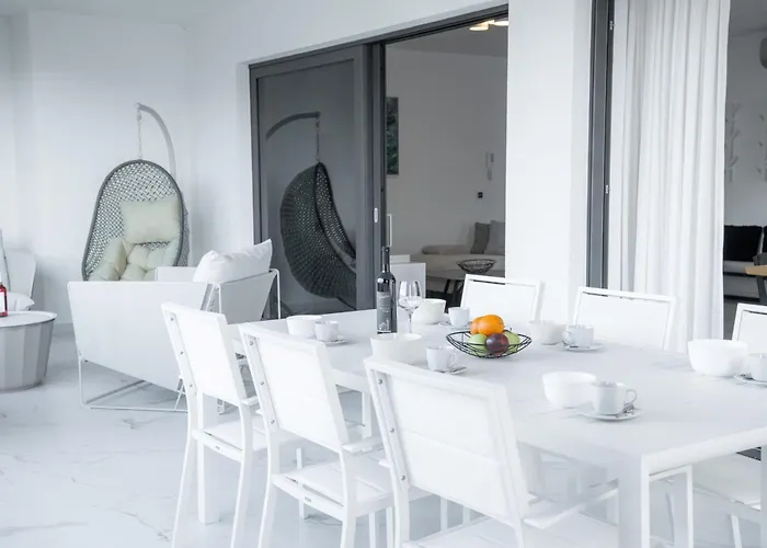 Velebit - Luxury Steps Away From Adriatic Sea, With Private Pool And Stunning Views Апартаменты Виньерац