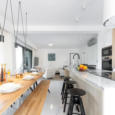 Velebit - Luxury Steps Away From Adriatic Sea, With Private Pool And Stunning Views Lejlighed *