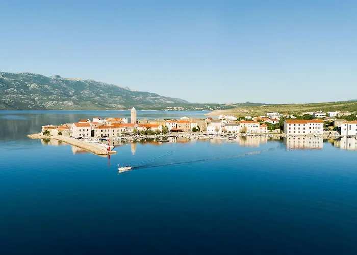 Appartamento Velebit - Luxury Steps Away From Adriatic Sea, With Private Pool And Stunning Views Vinjerac