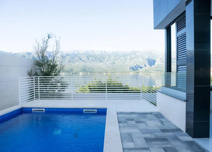 Velebit - Luxury Steps Away From Adriatic Sea, With Private Pool And Stunning Views فينجيراك